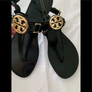 Tory Burch black sandals size 8.5 great condition